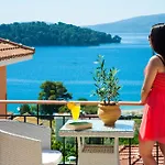 San Lazzaro 4* Nydri (Lefkada)