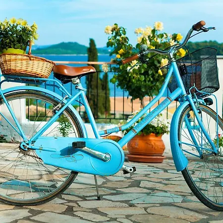 San Lazzaro Aparthotel Nydri (Lefkada)